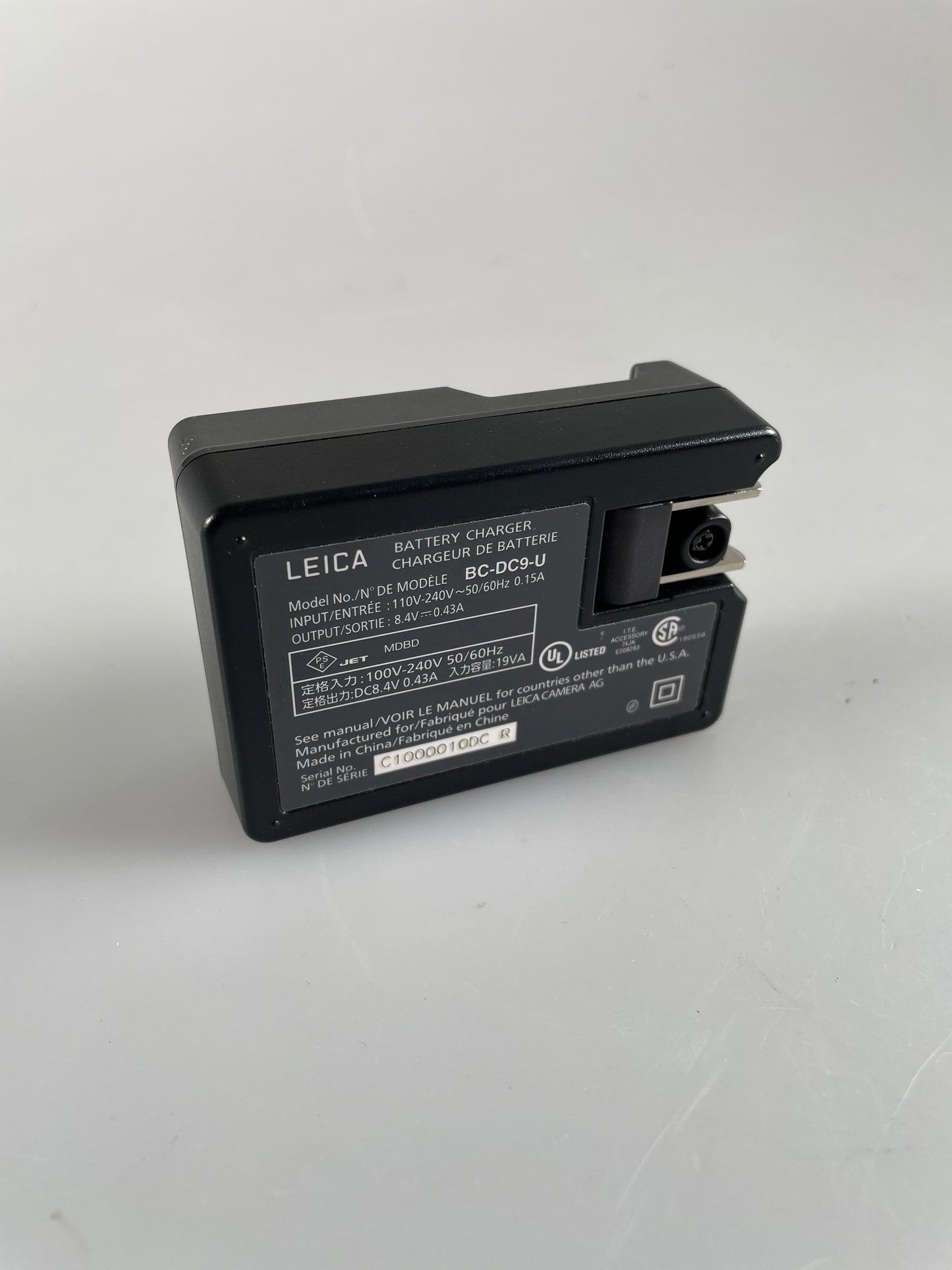 Leica Charger BC-DC9-U V-LUX 2 / V-LUX 3