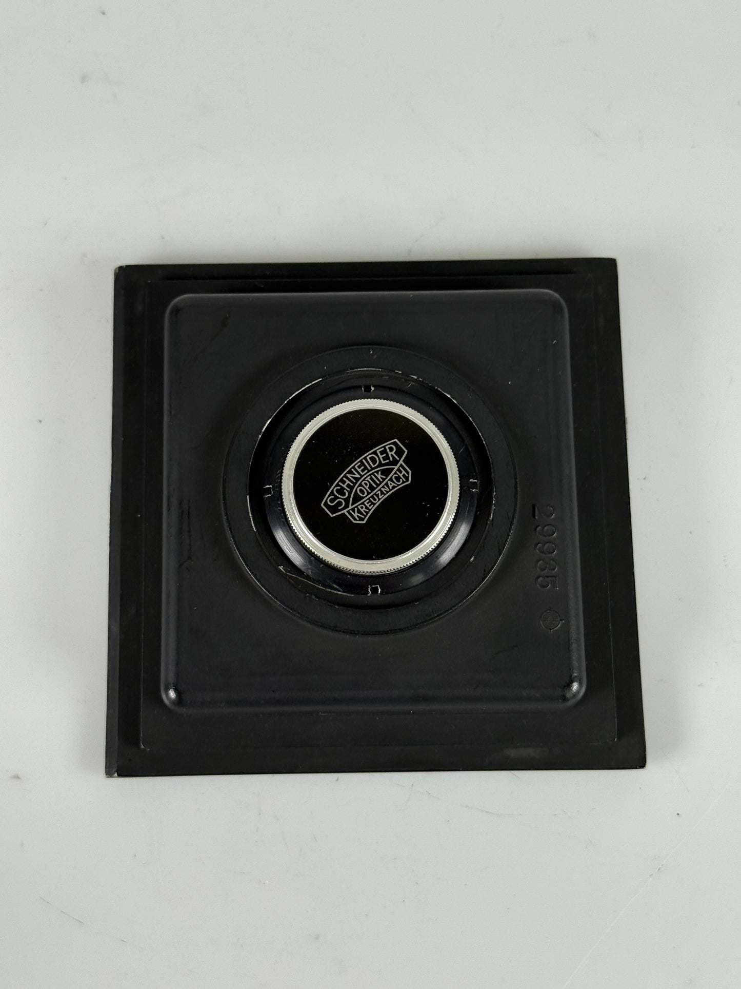 Schneider Kreuznach 90mm f6.8 Angulon Synchro-Compur B Shutter