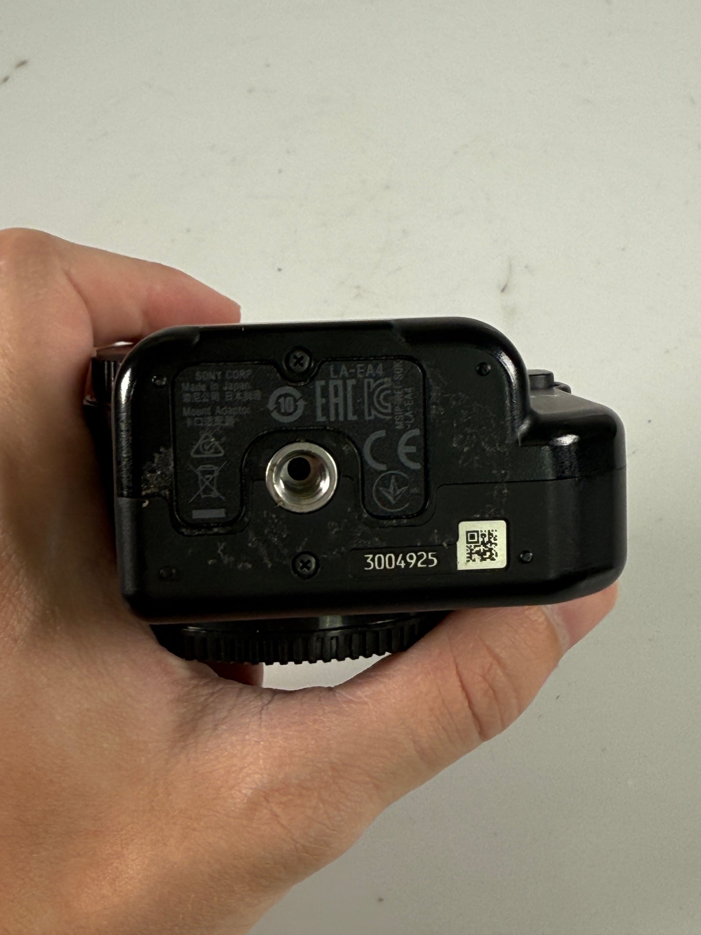 Sony LA-EA4 A-Lens to E-Body Mount Adapter