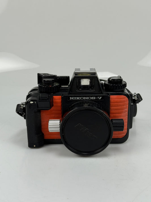 NIKON NIKONOS V Underwater Film Camera 35mm Orange kit with 35mm f2.5