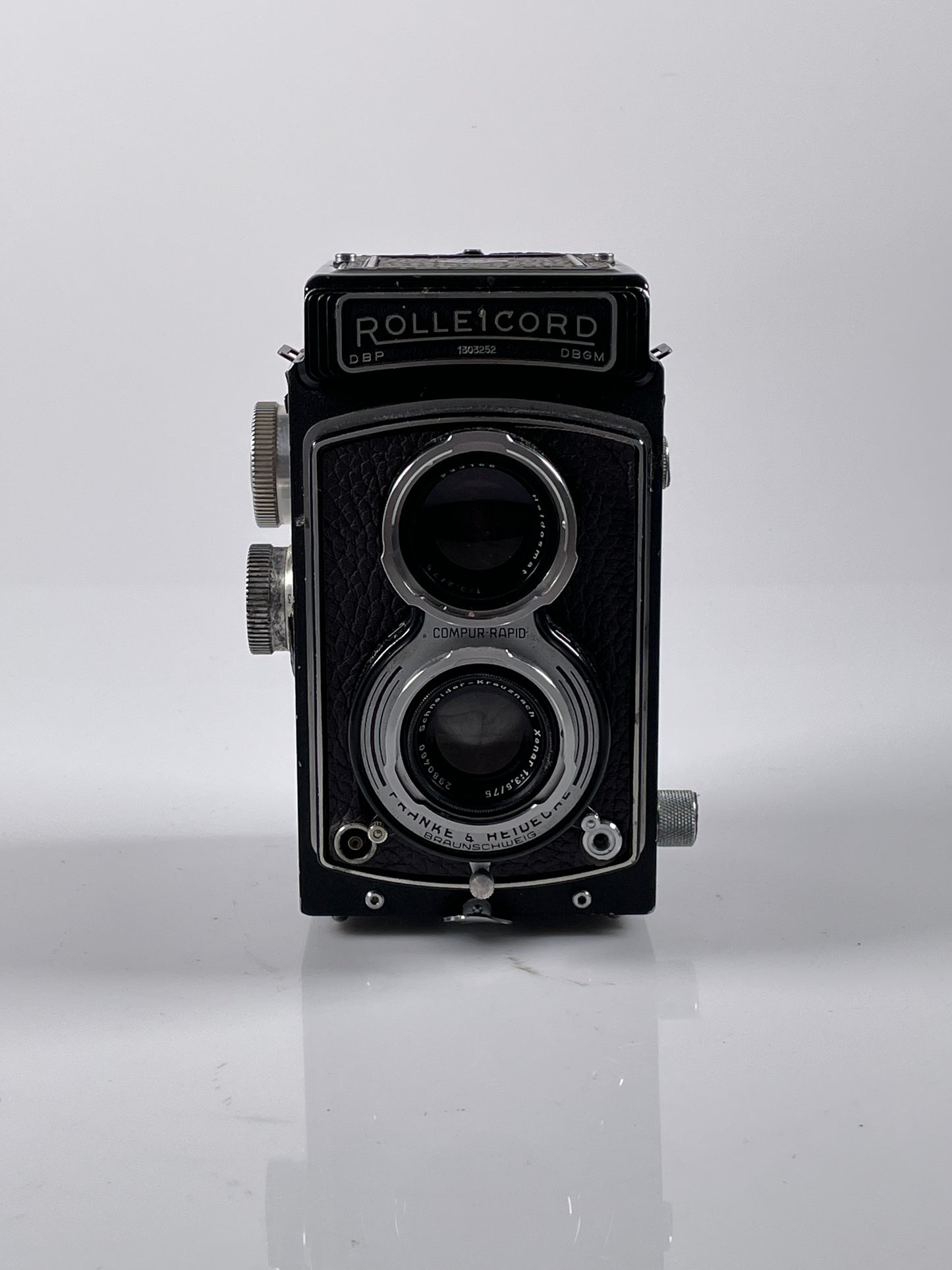 Rolleicord III Schneider Xenar 75mm f3.5 Medium Format Camera TLR