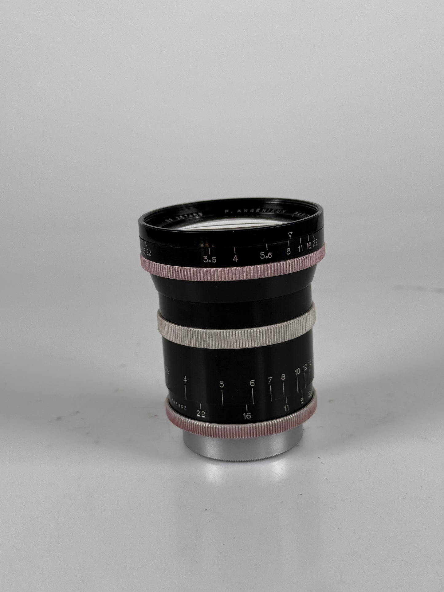 Angenieux 28mm F3.5 Leica LTM screwmount Lens RARE