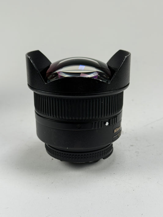 Nikon AF NIKKOR 14mm f2.8 D ED RF Aspherical Wide Angle Lens