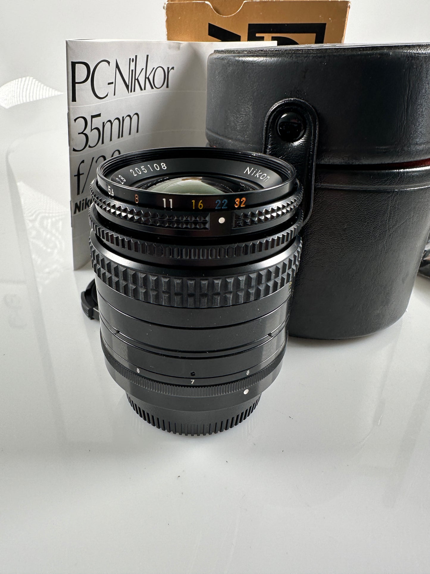 Nikon 35mm f2.8 Nikkor PC Manual Focus Lens