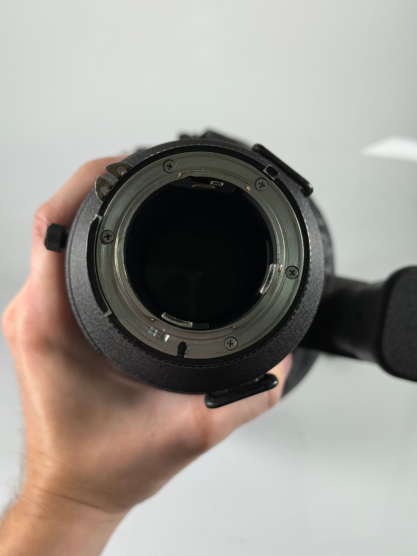 Nikon AF-I Nikkor 400mm f2.8 D ED lens