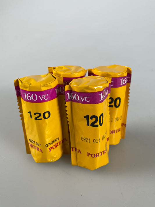 Kodak PROFESSIONAL PORTRA 160VC 120 ISO 160 4 roll, EXP 2001