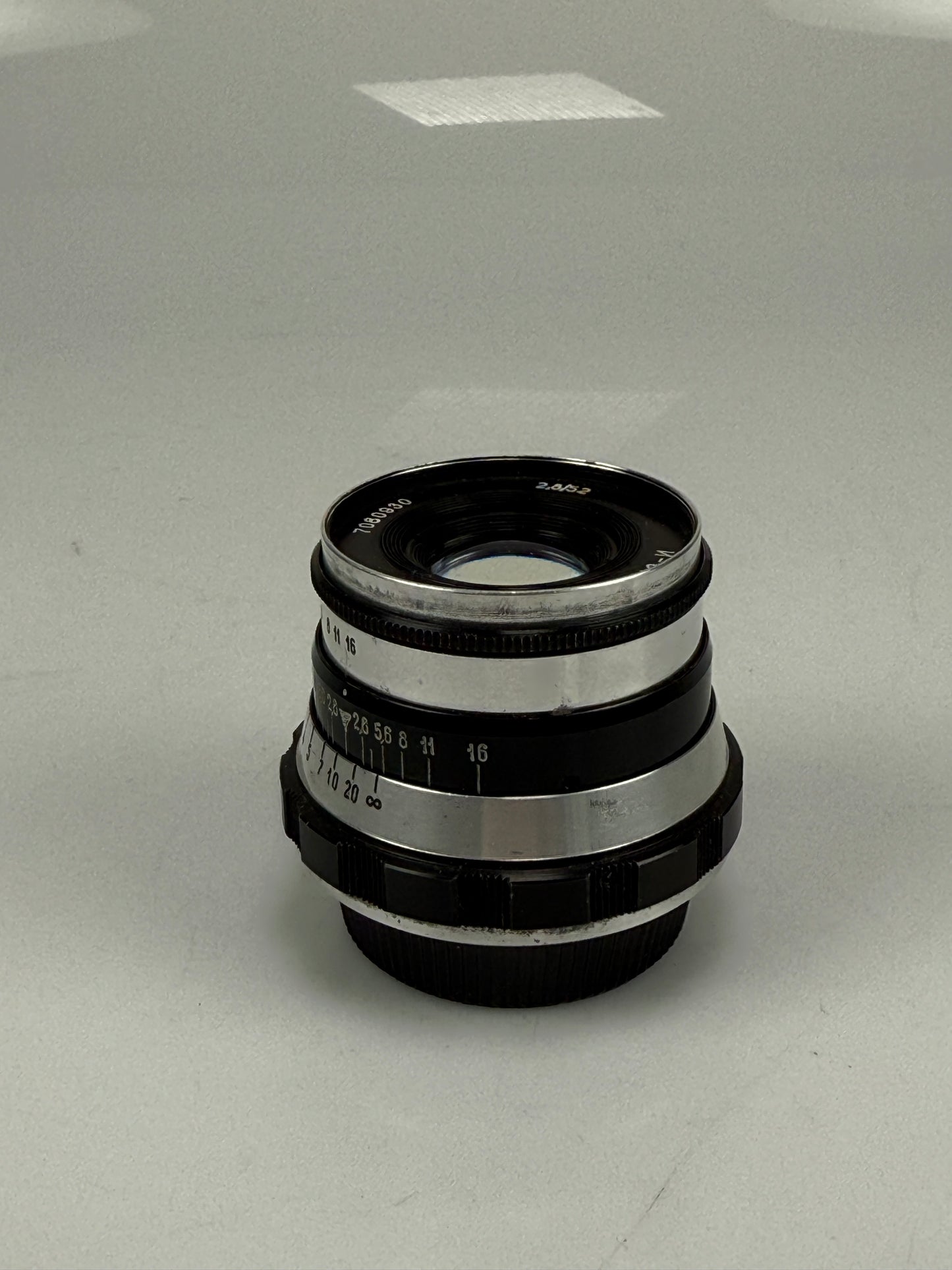 Industar 61 52mm f2.8 LTM M39 Rangefinder Lens black