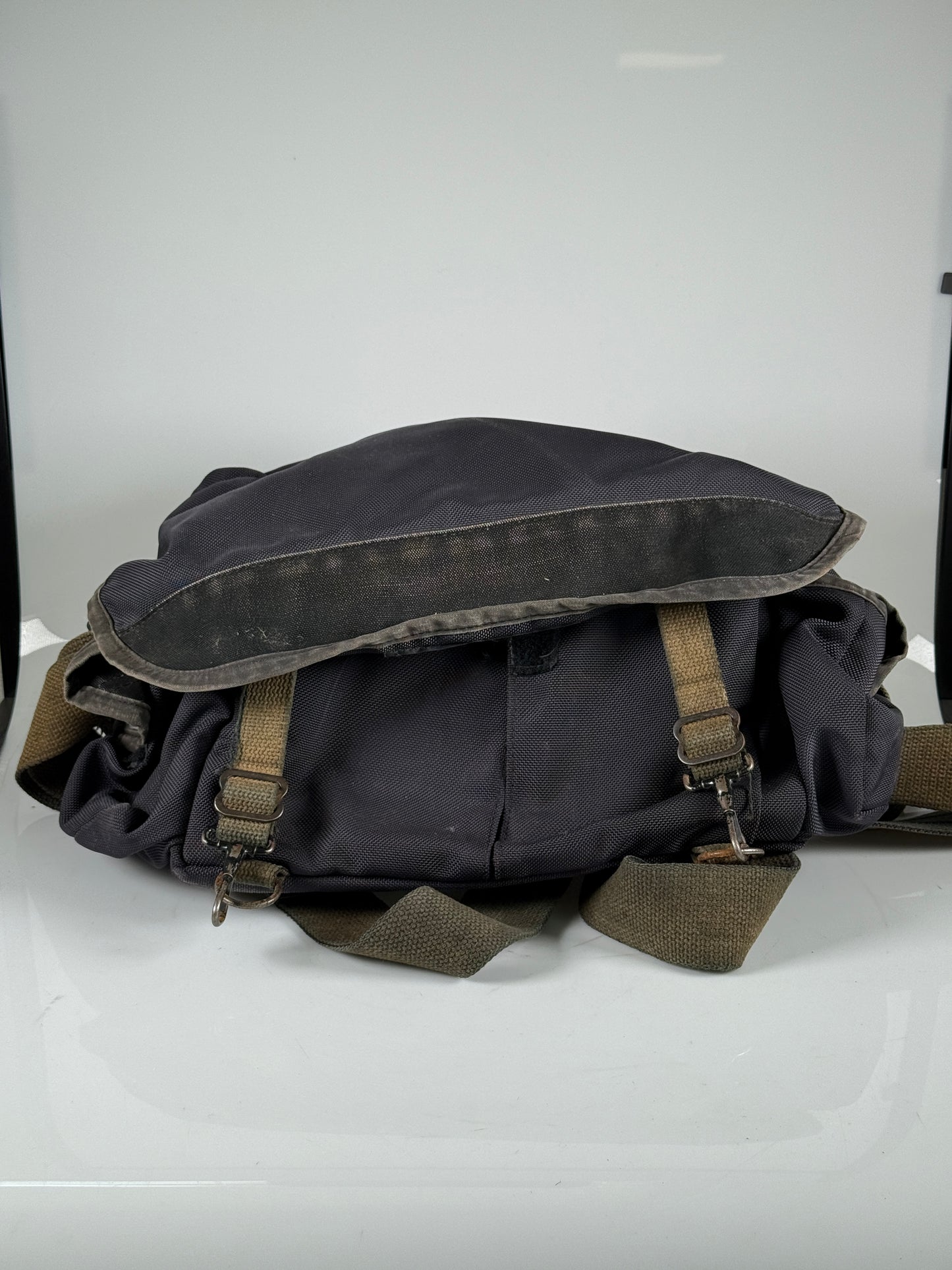 DOMKE F-2 ORIGINAL CAMERA SHOULDER BAG Black, NICE & CLEAN