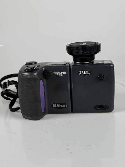 NIKON Coolpix 990 3.34MP CCD Y2K Digicam Digital Camera + WC-E24