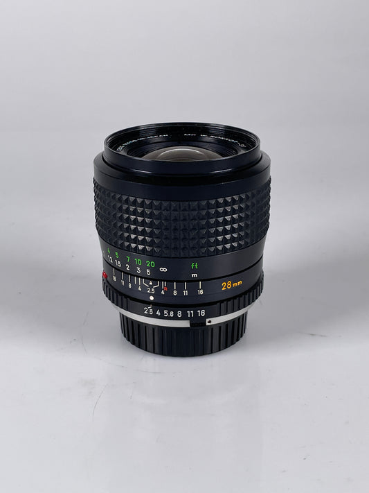 Minolta MC W.Rokkor SI 28mm f2.5 Wide angle MF Lens