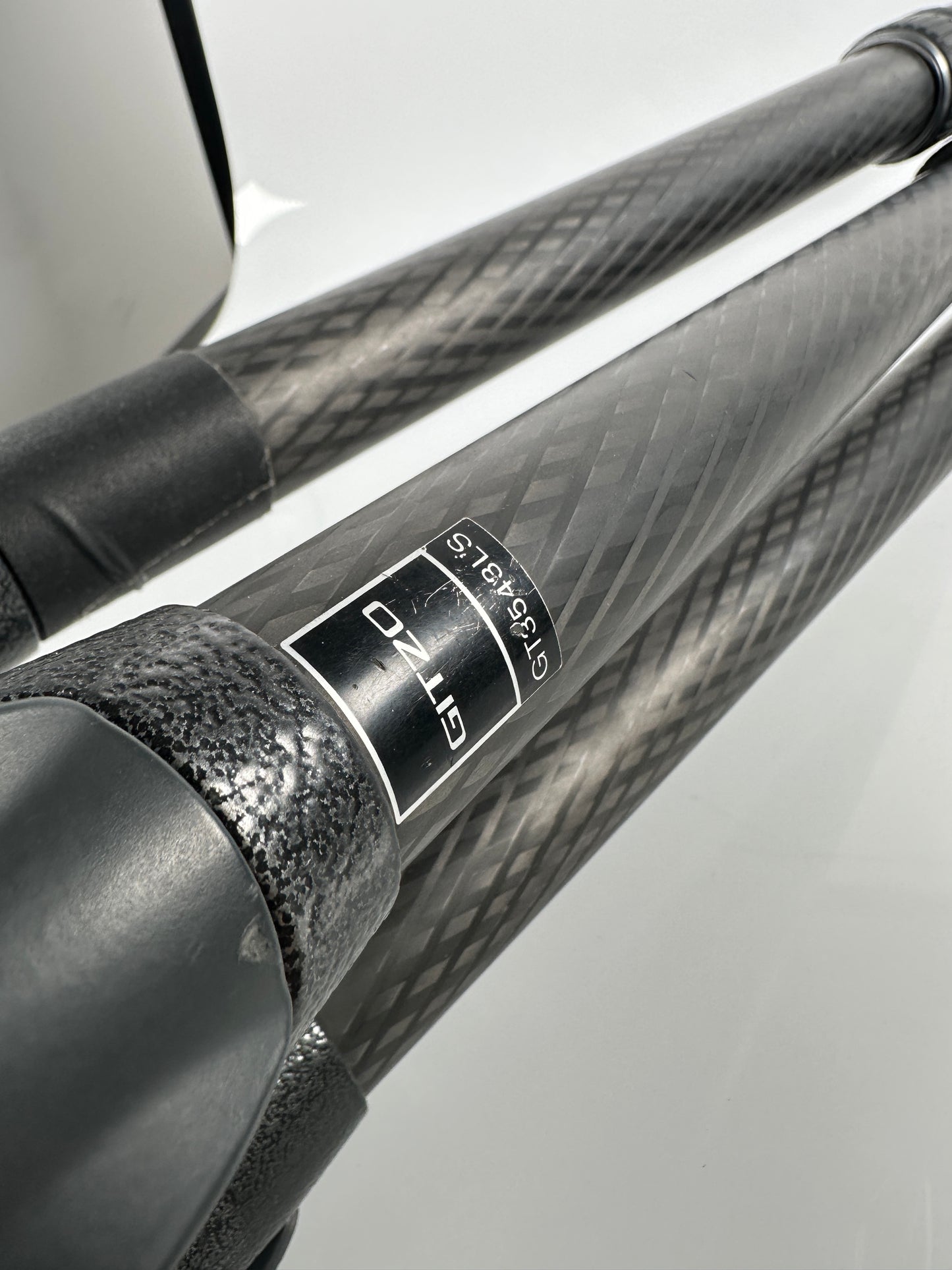 Gitzo Systematic GT3543LS Series 3 4-Section Carbon Fiber Tripod