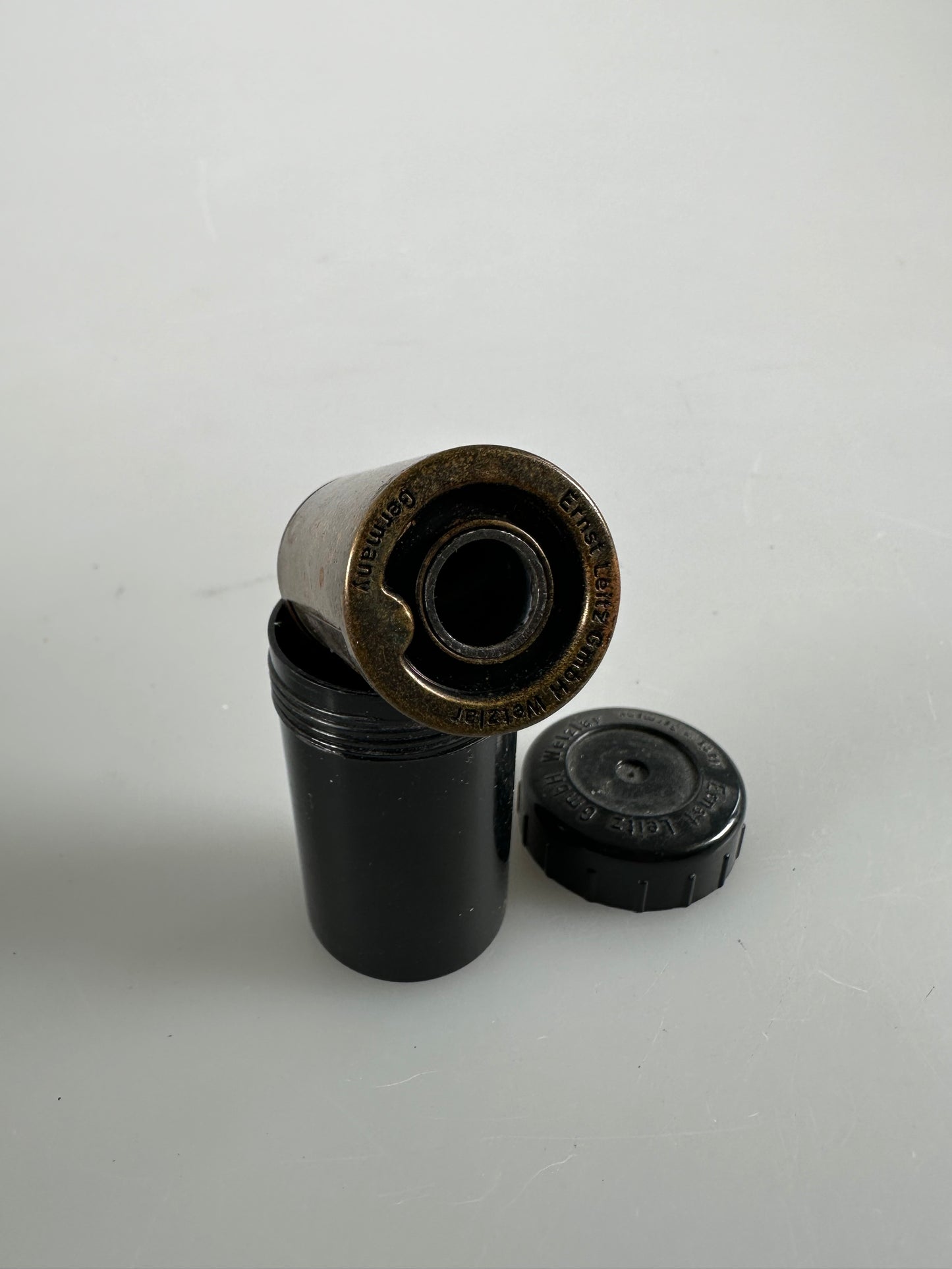 Leica IXMOO 35mm Reloadable Film Cassette w/ Canister for M3 M2 M4 M6 MP