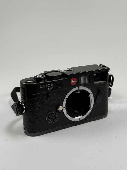 Leica M6 TTL 0.72 35mm rangefinder film camera black