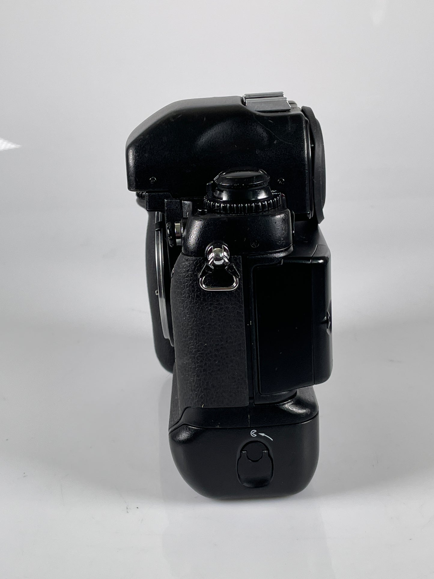 Nikon F5 Late S/N 318xxxx 35mm SLR Film Camera Body w/ MF-28