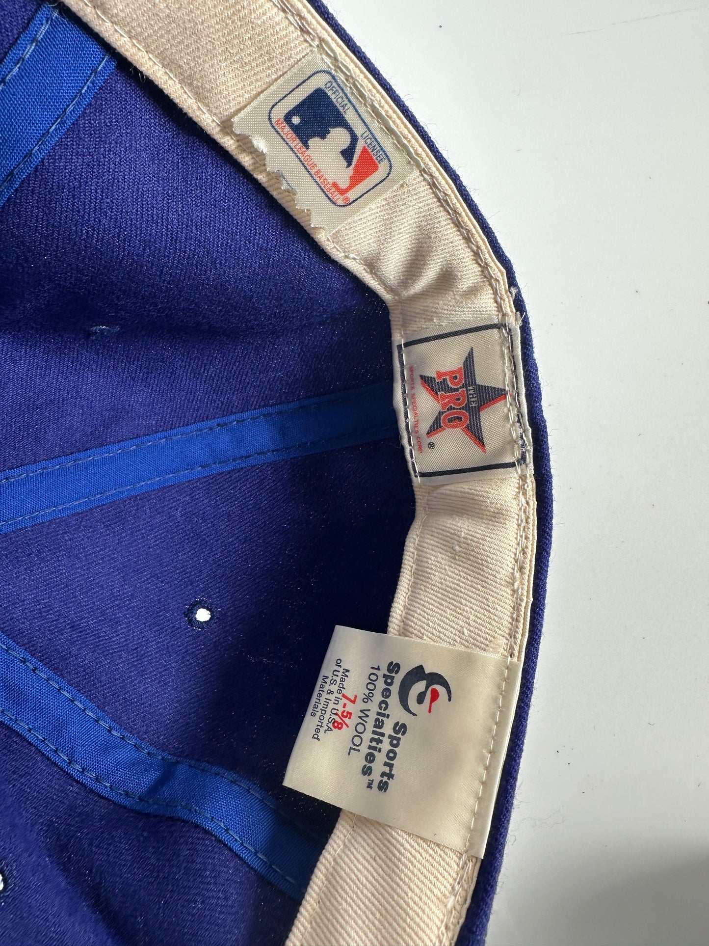 Vintage Milwaukee Brewers Fitted 7-5/8 Wool Cap Hat Sports Specialties