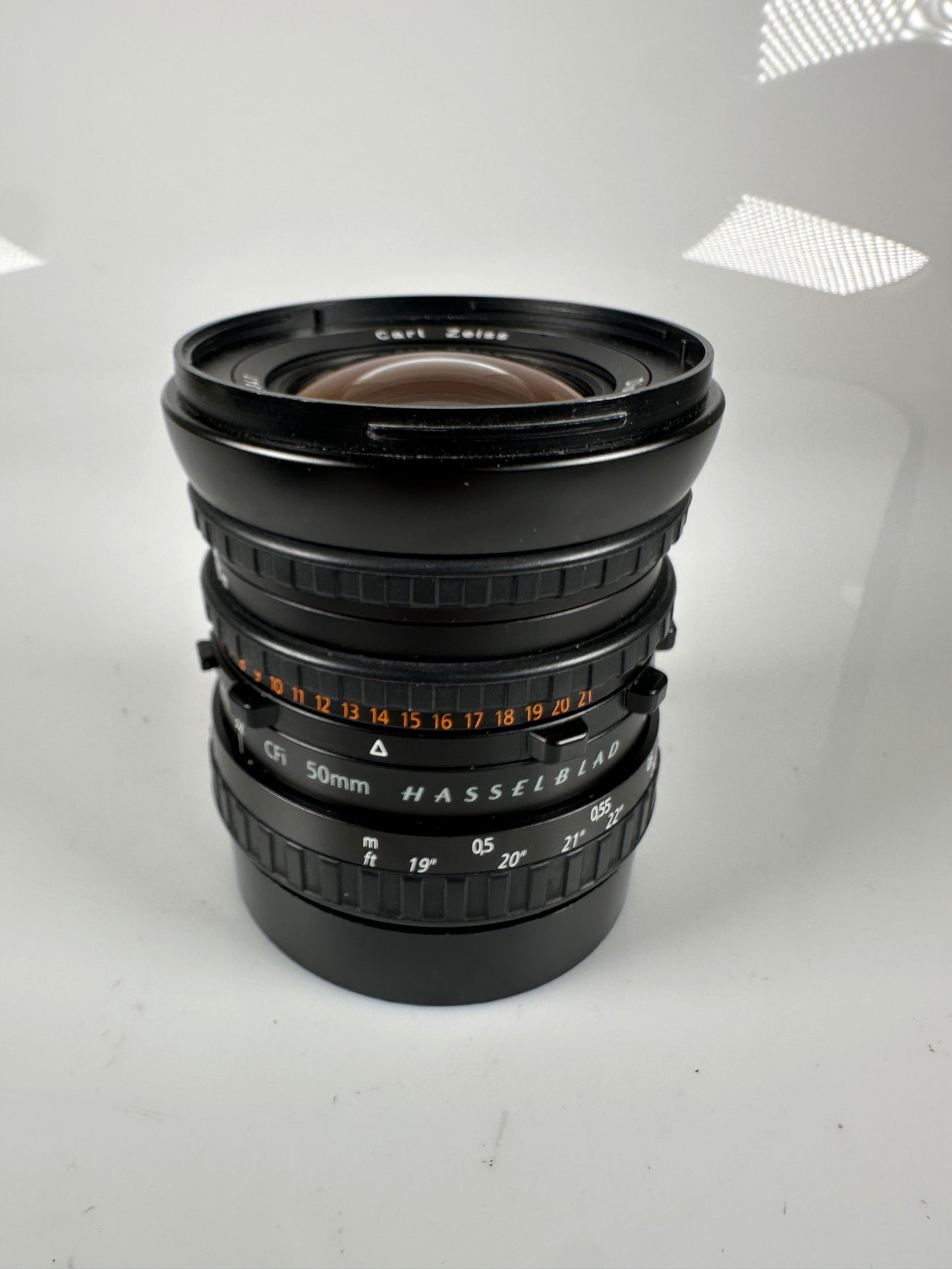 Hasselblad 50mm f4 Zeiss Distagon CFi FLE T* Lens