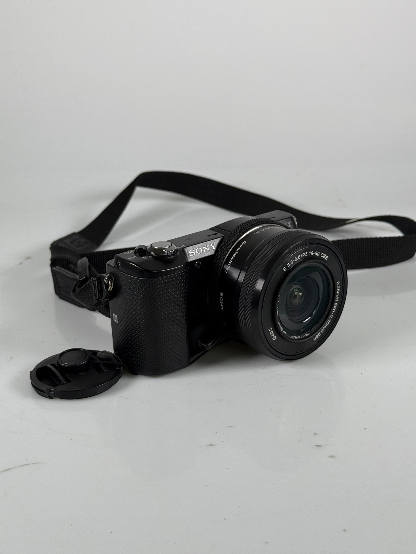 Sony Alpha A5100 Digital Camera body kit with 16-50mm lens