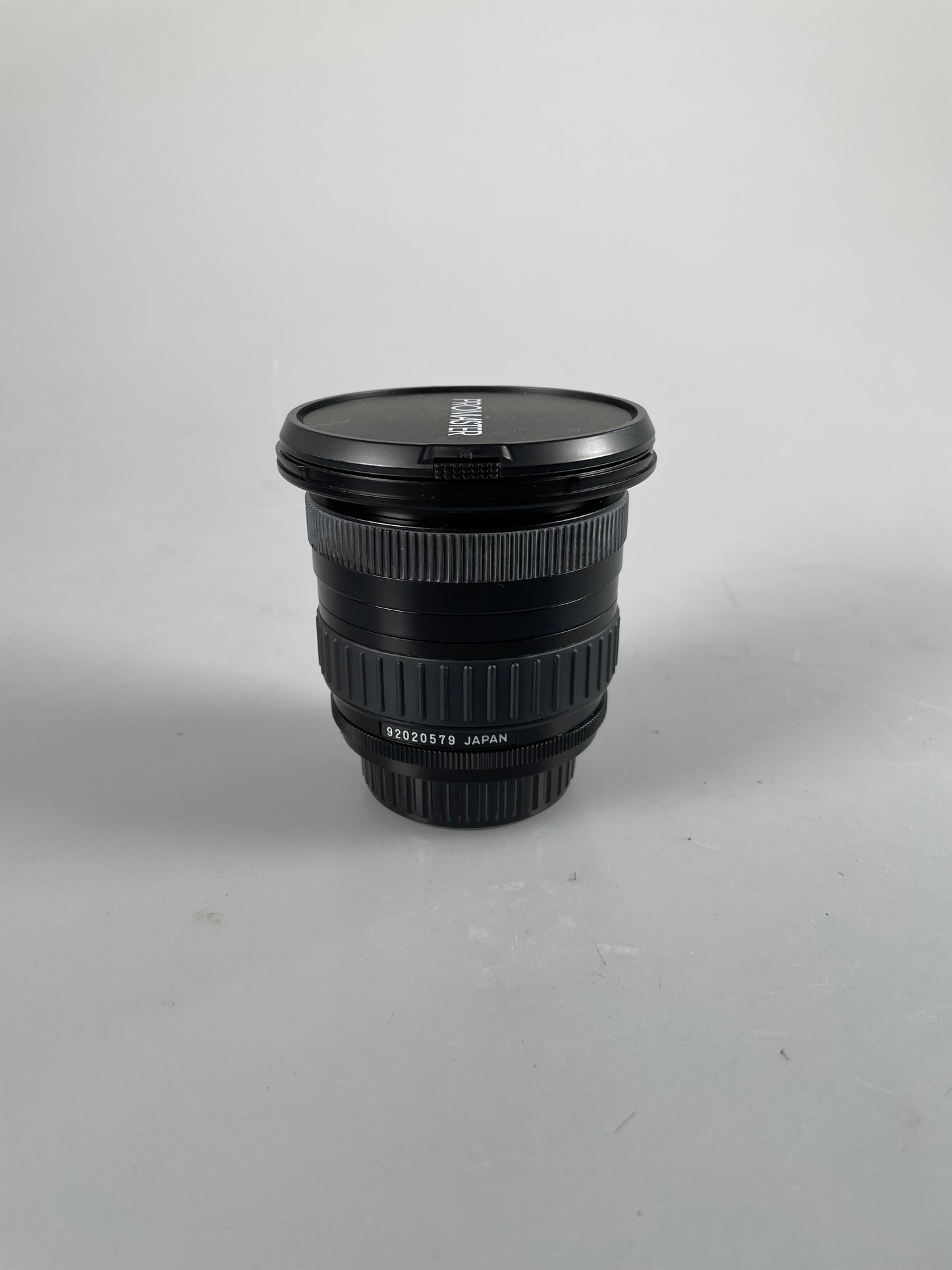 Promaster Spectrum 7 Auto Focus 19-35mm 1:3.5-4.5 MC Nikon AF
