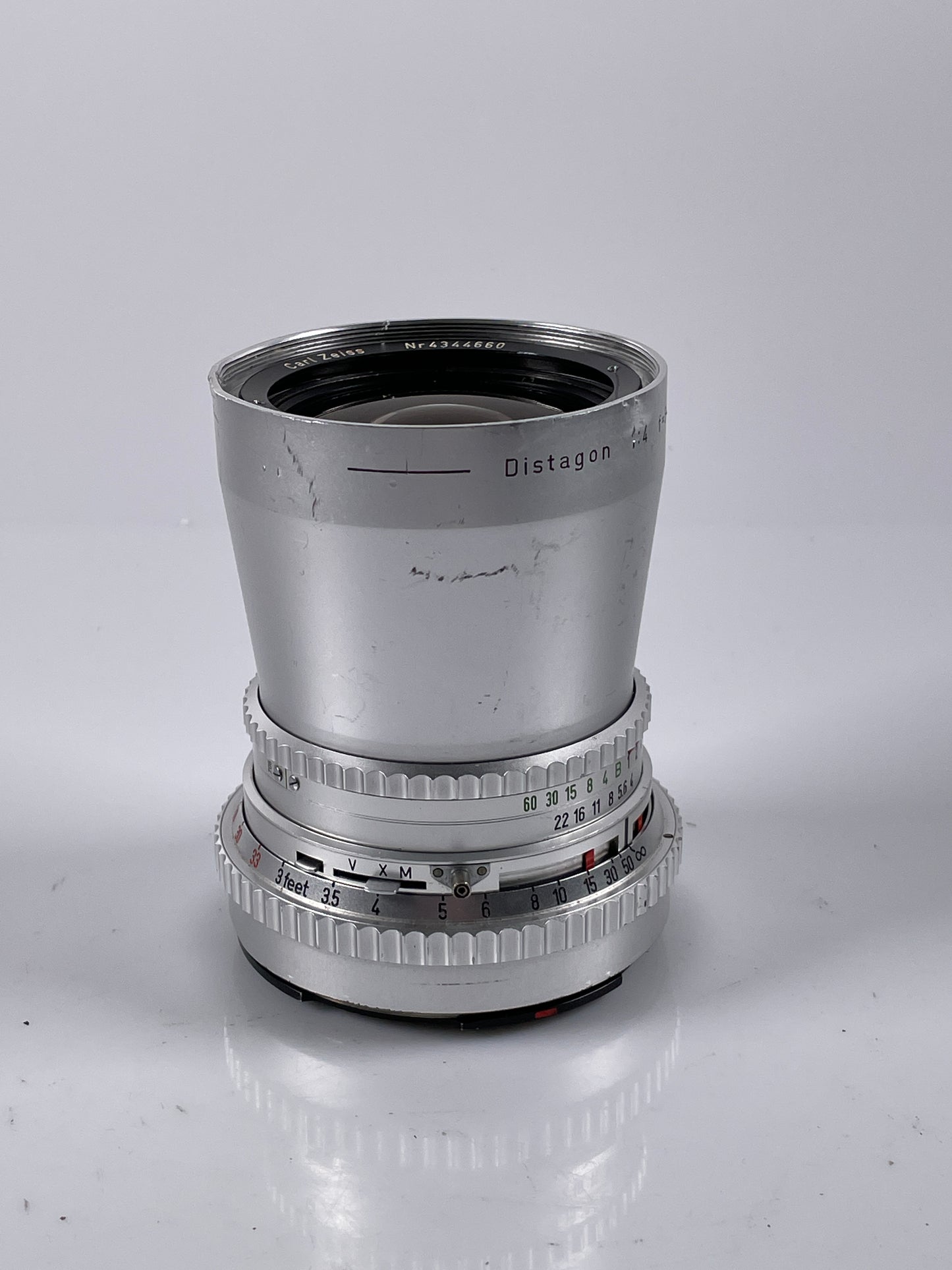Hasselblad Carl Zeiss Distagon C Chrome 50mm F4 lens