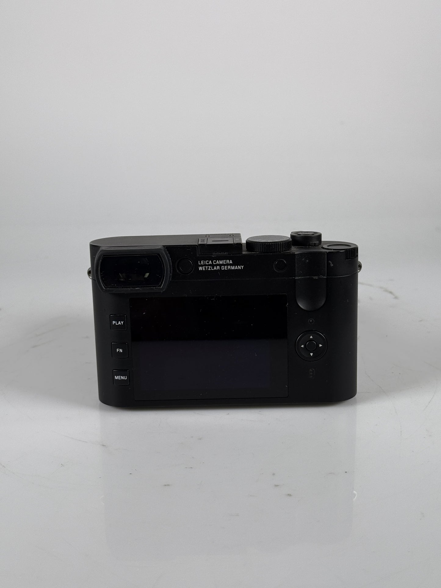 Leica Q2M Q2 Monochrom Digital Camera - Black 19055 with original box