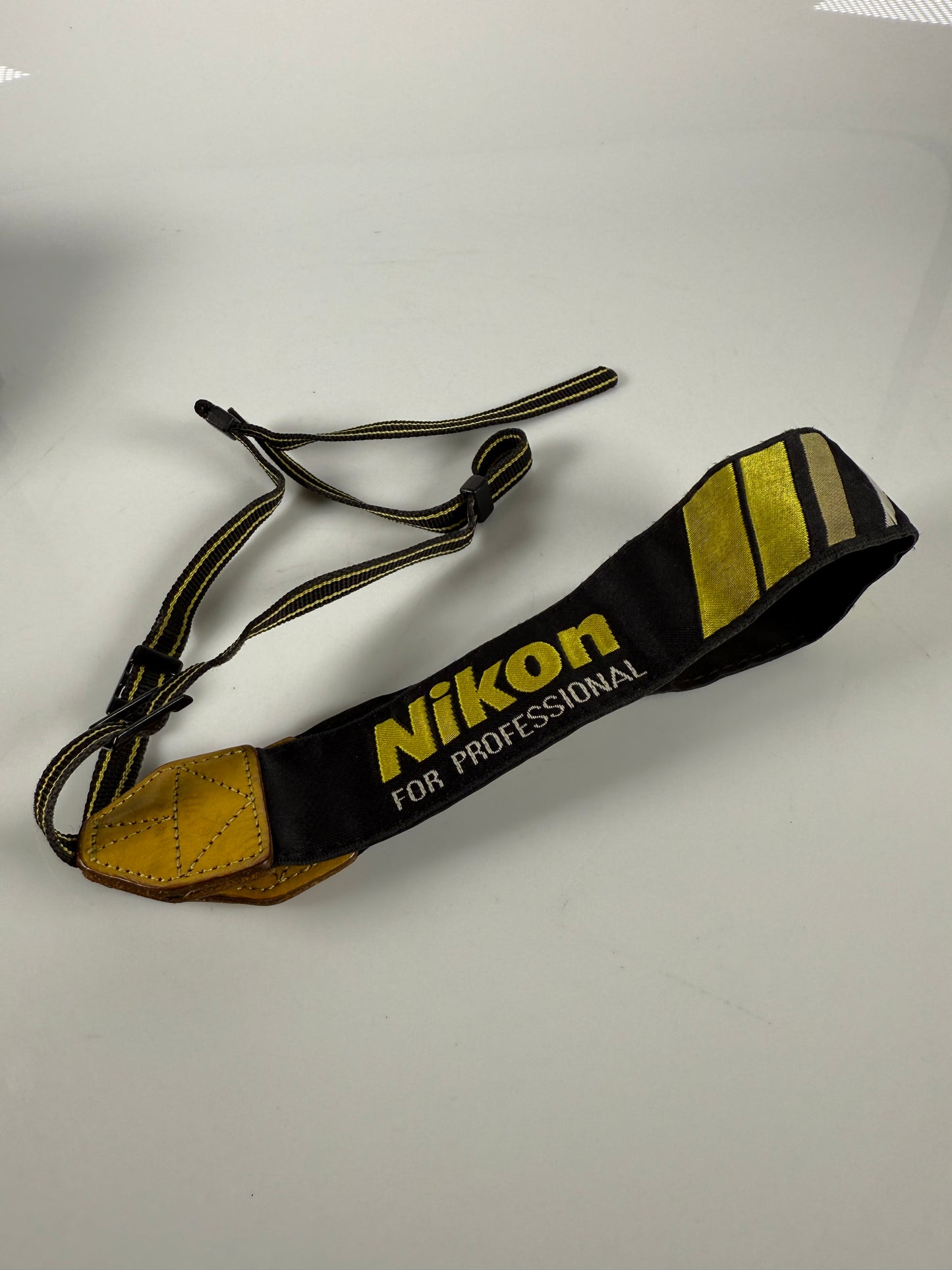Nikon NPS Strap Limited Nikon Professional Services Strap