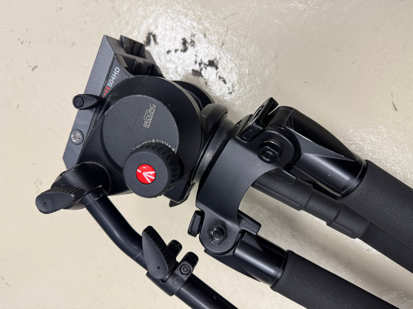 Manfrotto Tripod video head 504HD with Miller legs