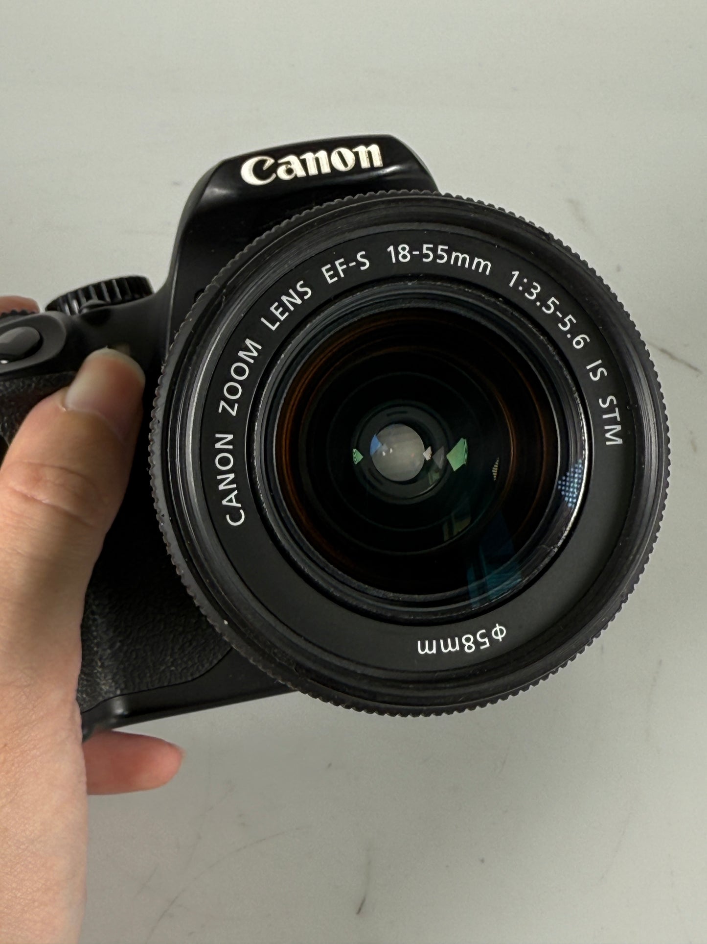 Canon EOS Rebel T4i 18.0 MP Digital SLR Camera 650D - w/ 18-55mm lens