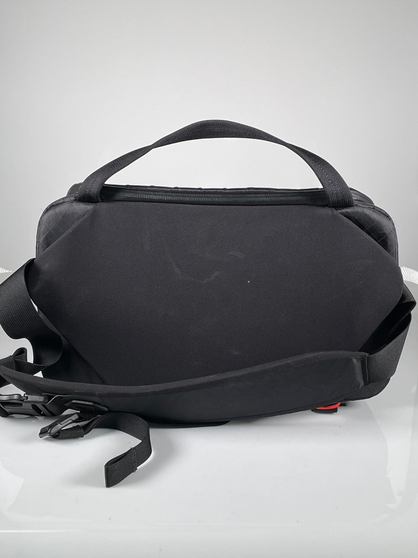 Moment Rugged 10L Waterproof Sling Bag for Fuji GFX and X systems