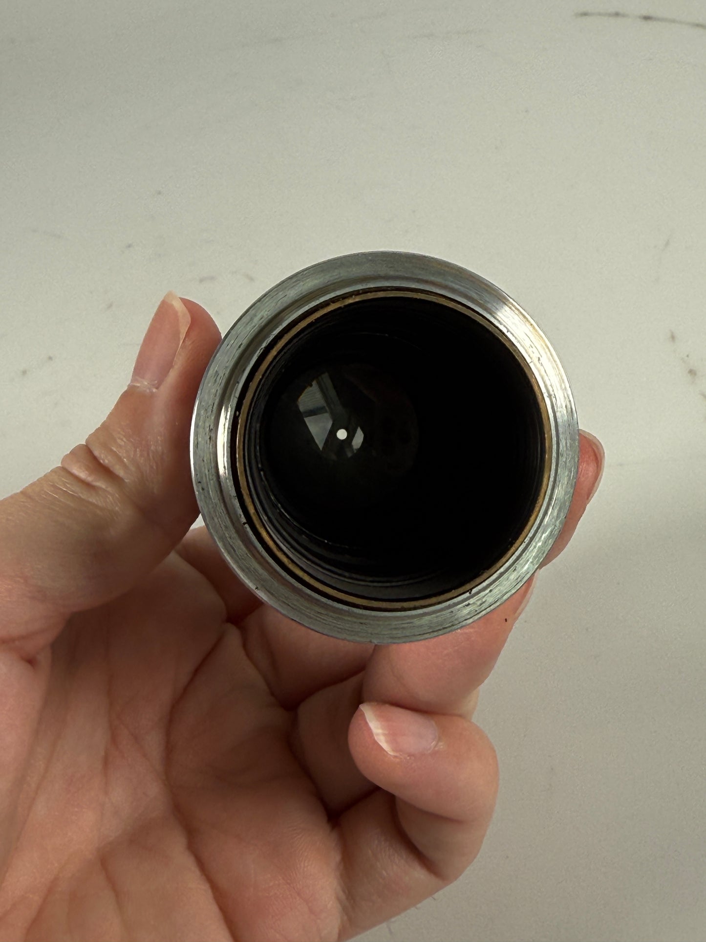 Leica Elmar 90mm 9cm f4 Black Ltm screwmount lens