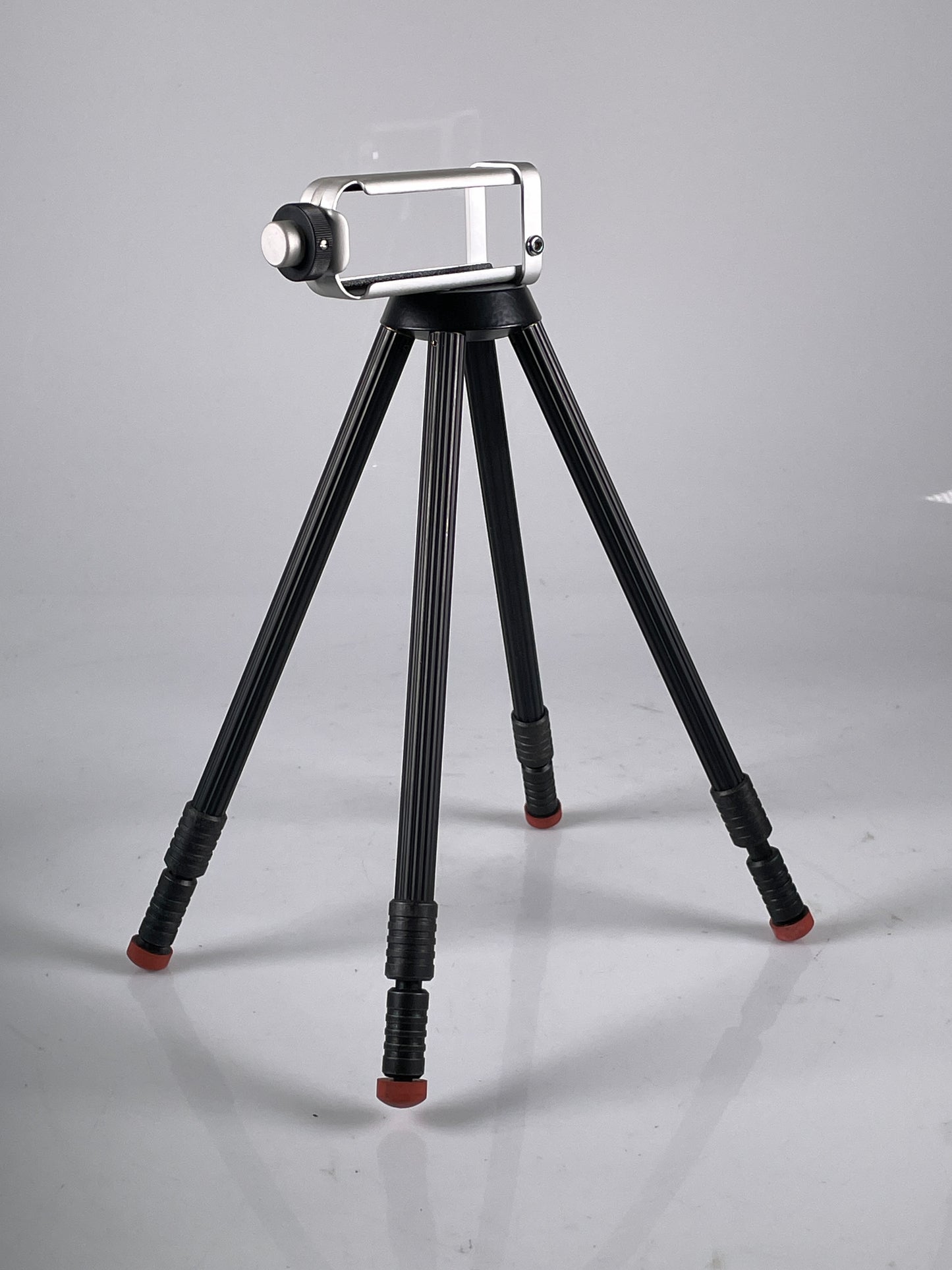 Minox Reproducing Copy Stand Tripod w/ Telescoping Legs - Mint in Box