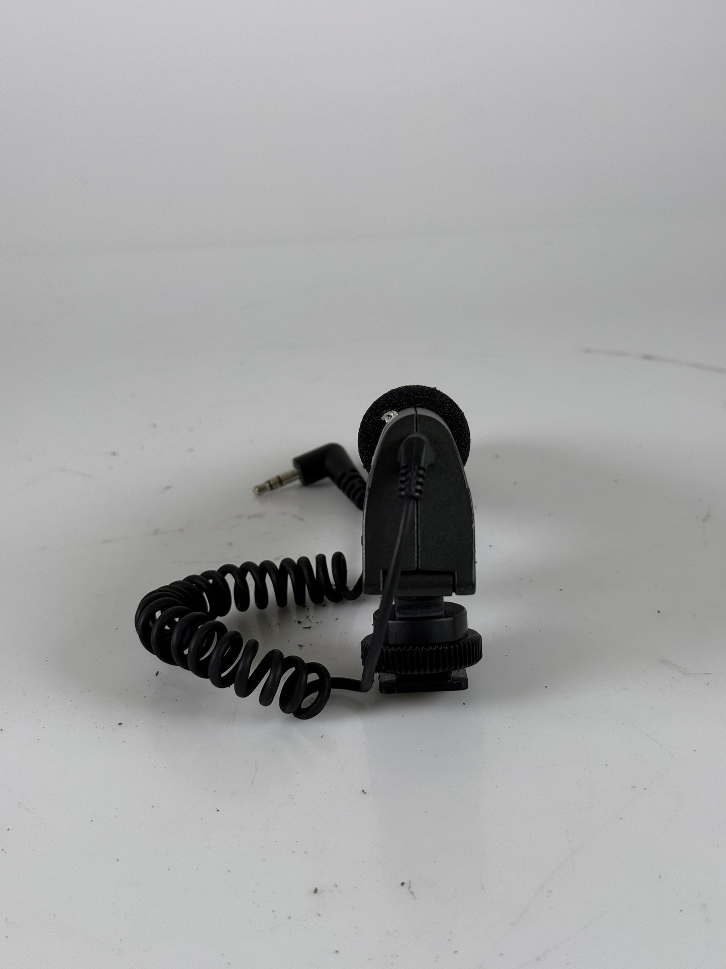 Sennheiser MKE 400 Compact Shotgun Microphone