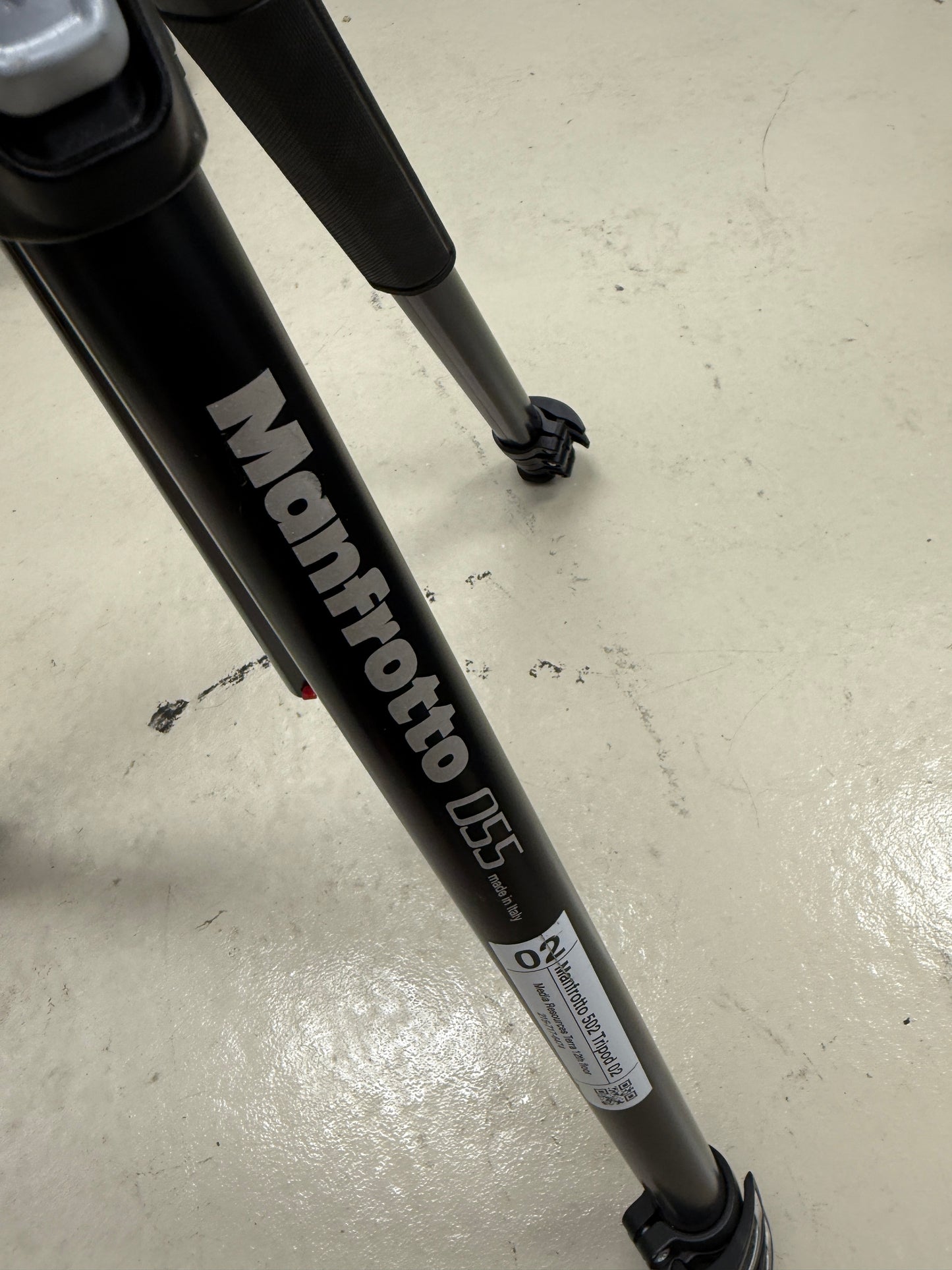 Manfrotto 055 3-Section Aluminum Tripod with Horizontal Column #MT055XPRO3