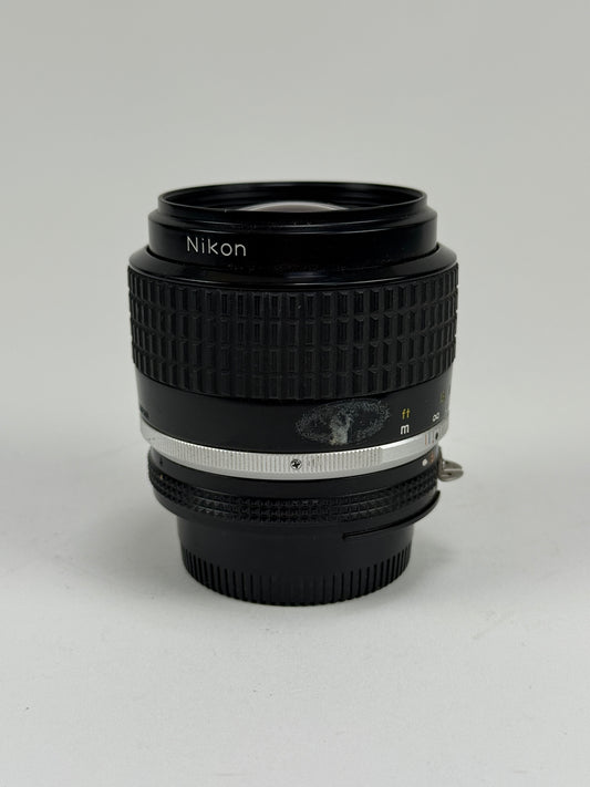 Nikon Nikkor Ais 35mm f1.4 Lens Prime SLR
