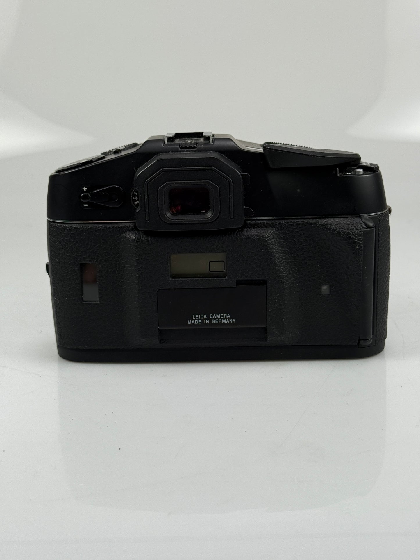 Leica R9 Black Chrome 35mm SLR Body Film Camera body