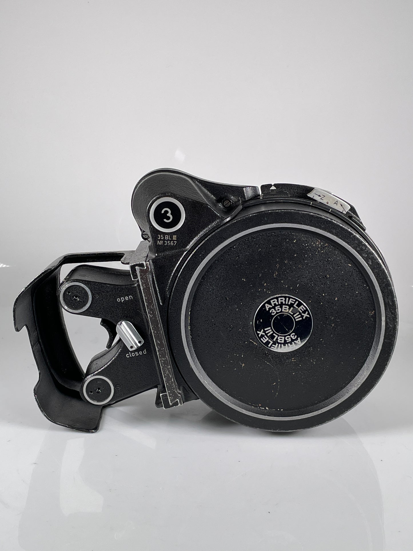 ARRI Arriflex 35 BL 3 III Camera Package (Arri Steel Bayonet Mount)