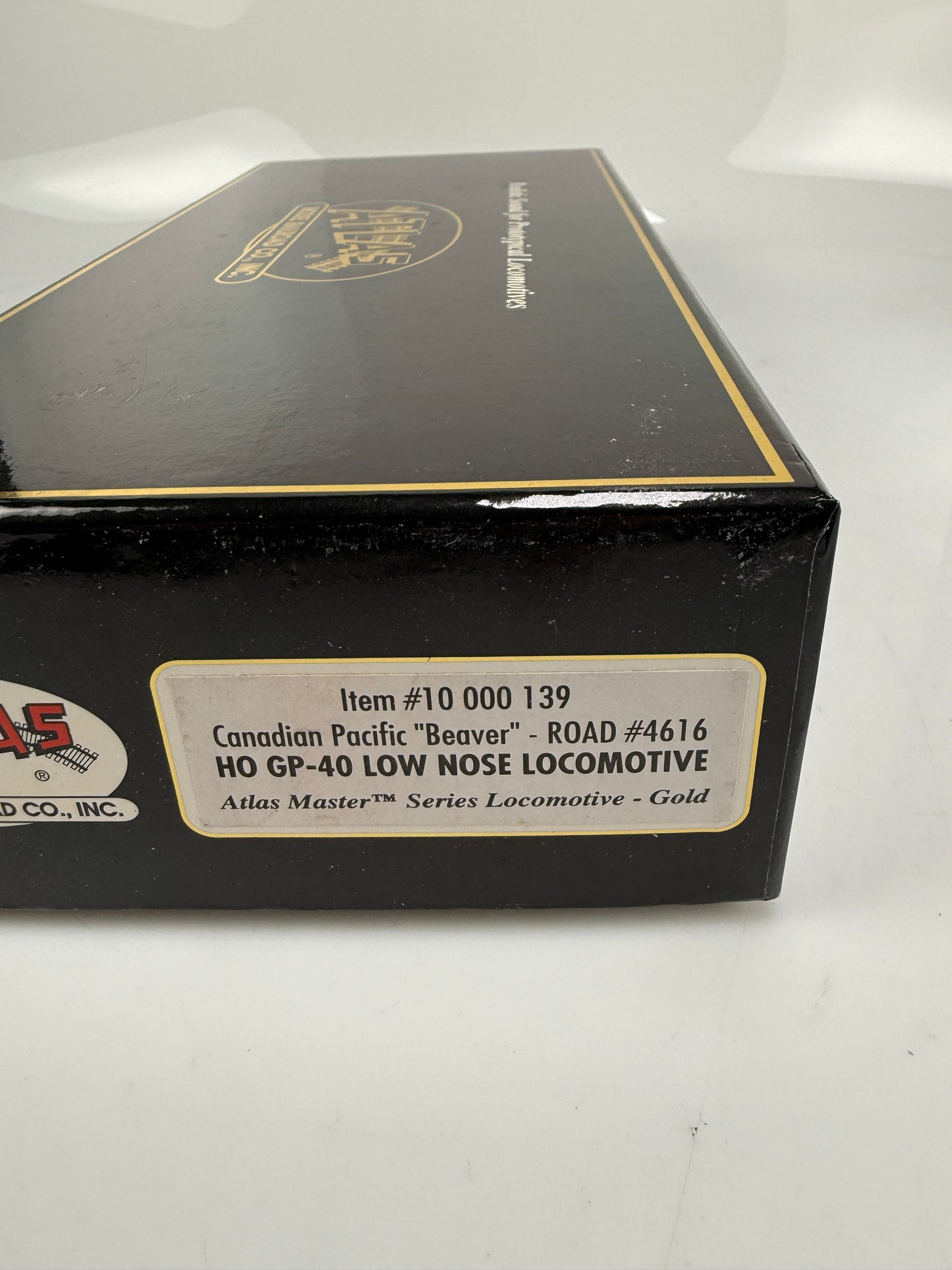 ATLAS master gold HO Canadian Pacific Beaver 4616 GP-40 low noise locomotive w/ DCC & Sound