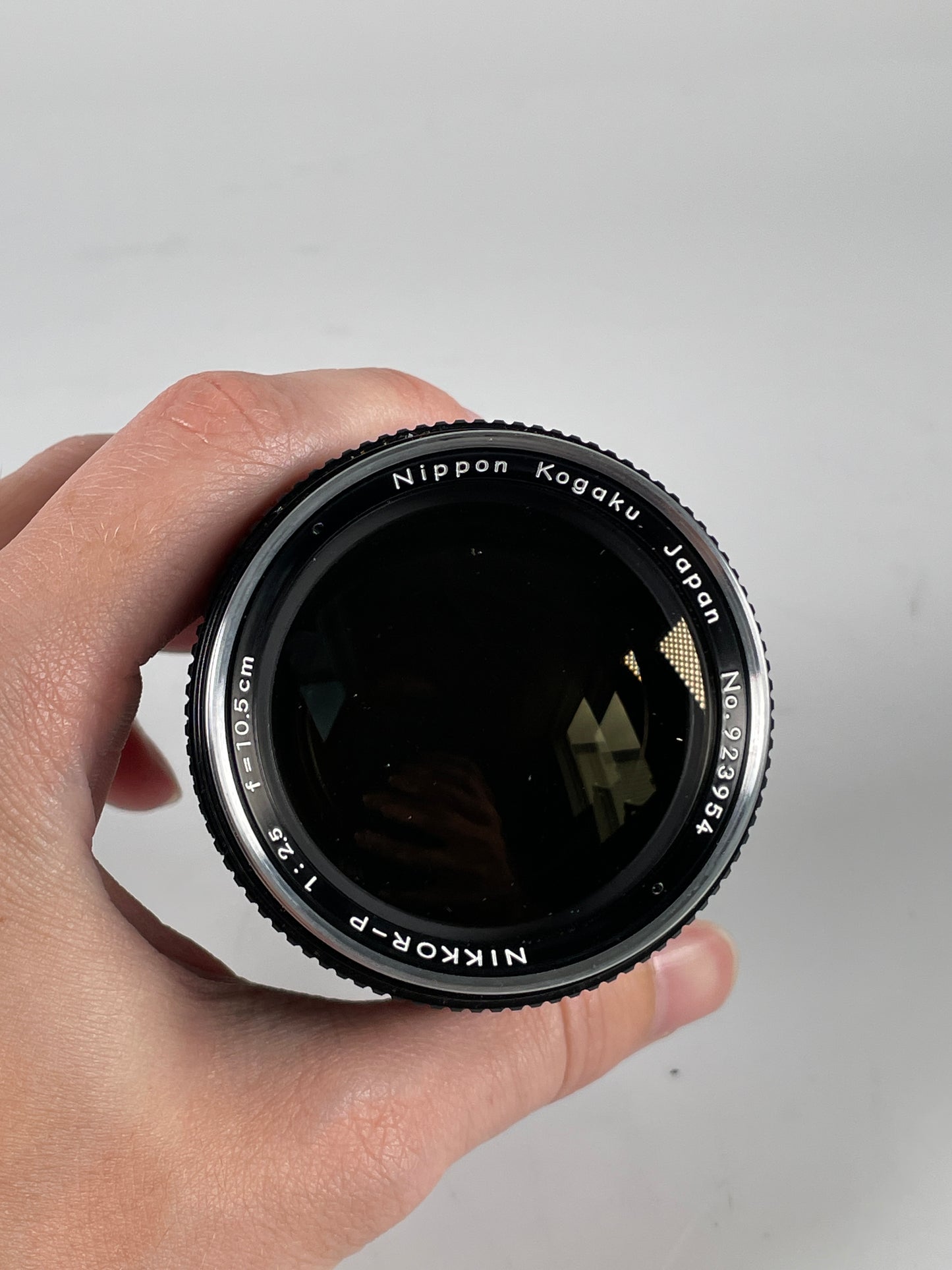 Nikkor P 10.5cm 105mm f2.5 Nippon Kogaku Japan Black Rangefinder S mount Lens