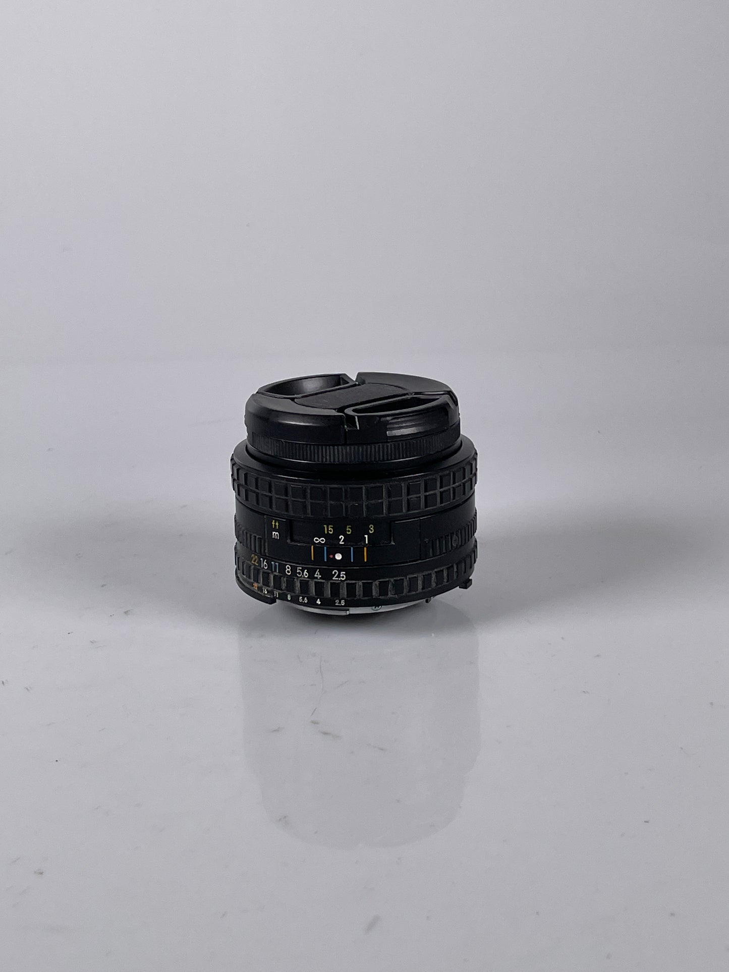 Nikon SERIES E 35mm f2.5 Manual Focus Wide Angle Lens