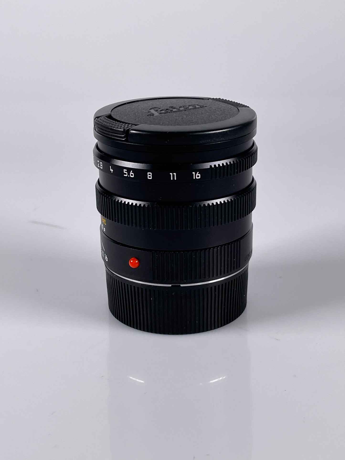 Leica Summilux-M 50mm F1.4 Pre-Asph Black Lens