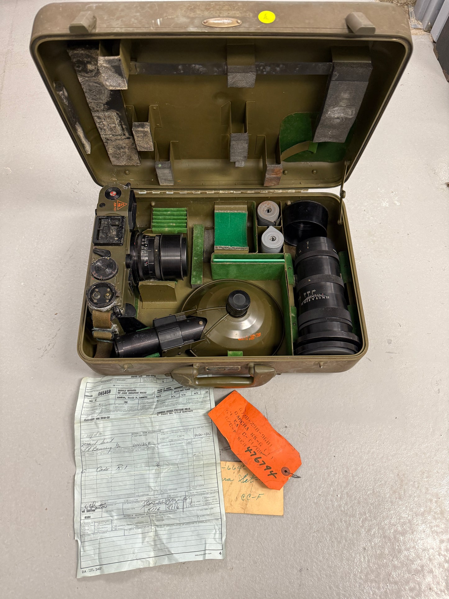 GRAFLEX SIGNAL CORPS U.S ARMY CAMERA KE-4 (1), EKTAR 4IN/ 8IN