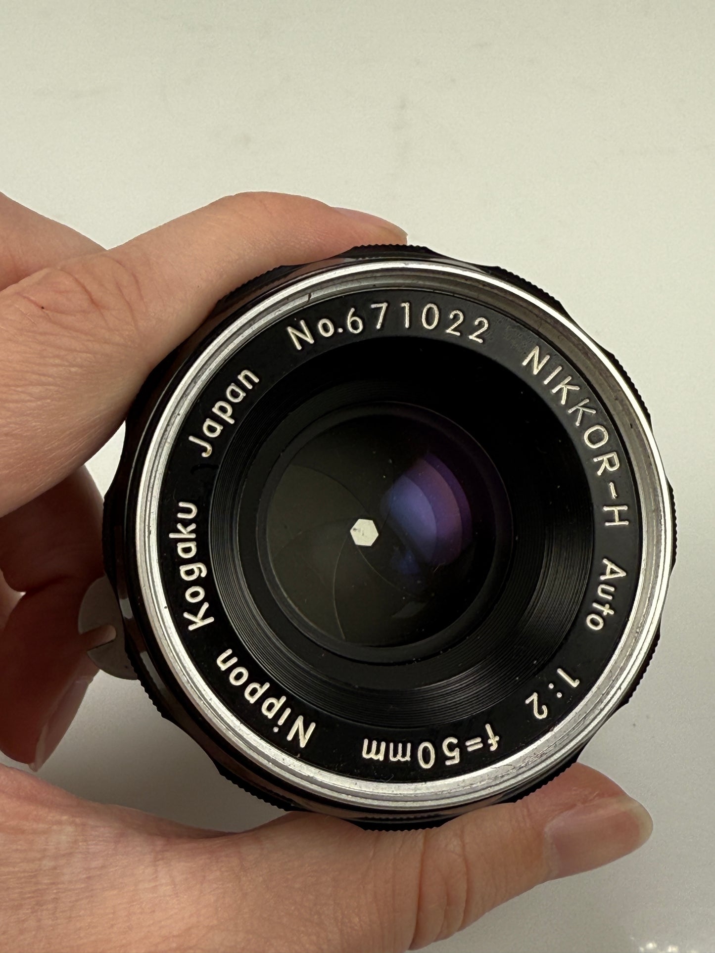 Nikon Nippon Kogaku Nikkor-H Auto 5cm 50mm f2 lens