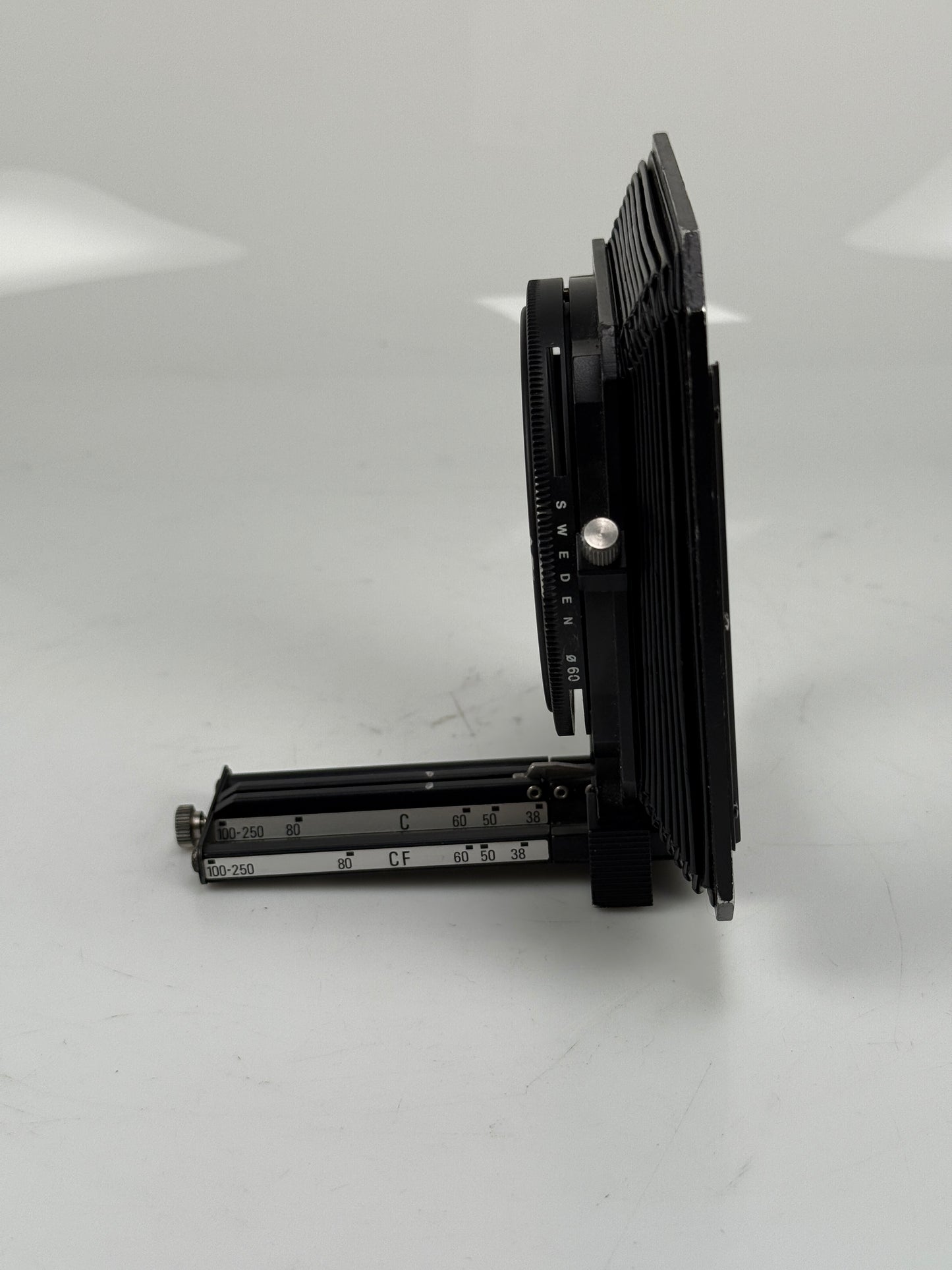 Hasselblad 40676 50-70 Lens Pro Shade Bellows Hood w/ bay 60 adapter
