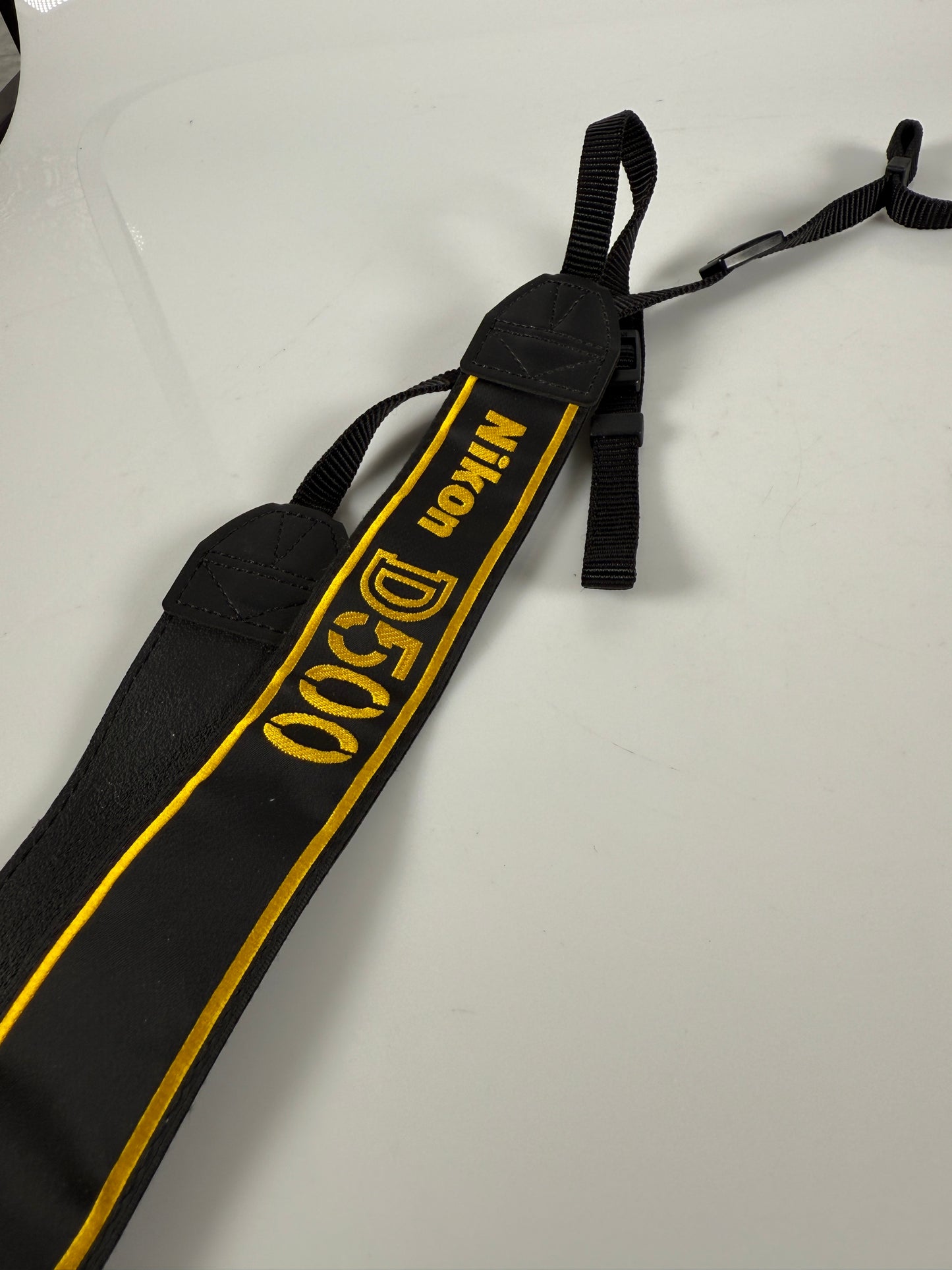Genuine Nikon AN-DC17 1.5" Black/Yellow Neck/Shoulder Strap for Nikon D500