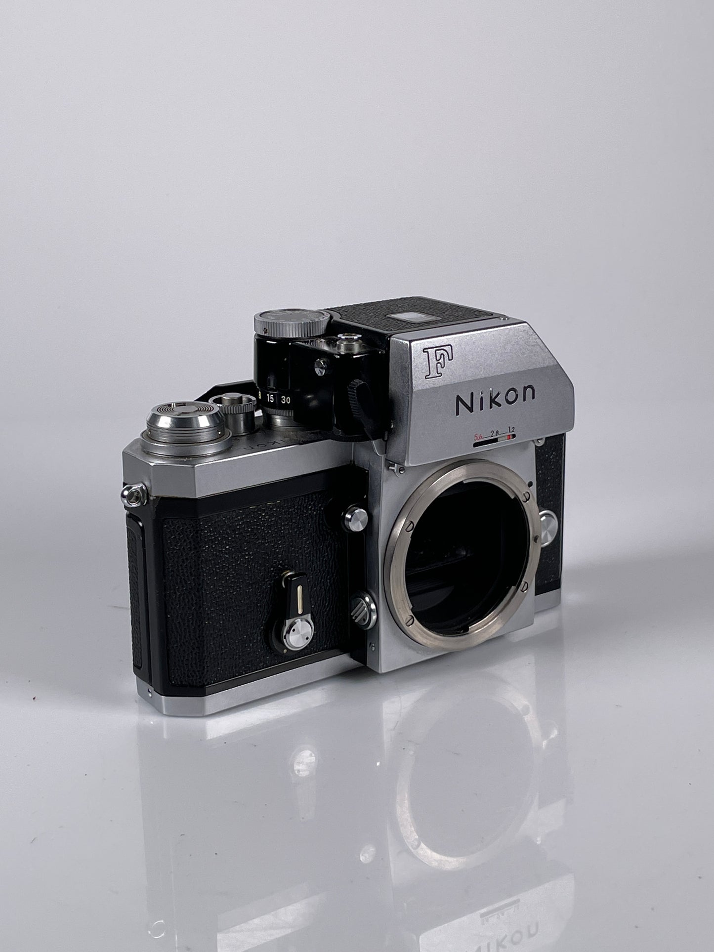 Nikon F Apollo Photomic FTN 35mm SLR Chrome Camera Body with case