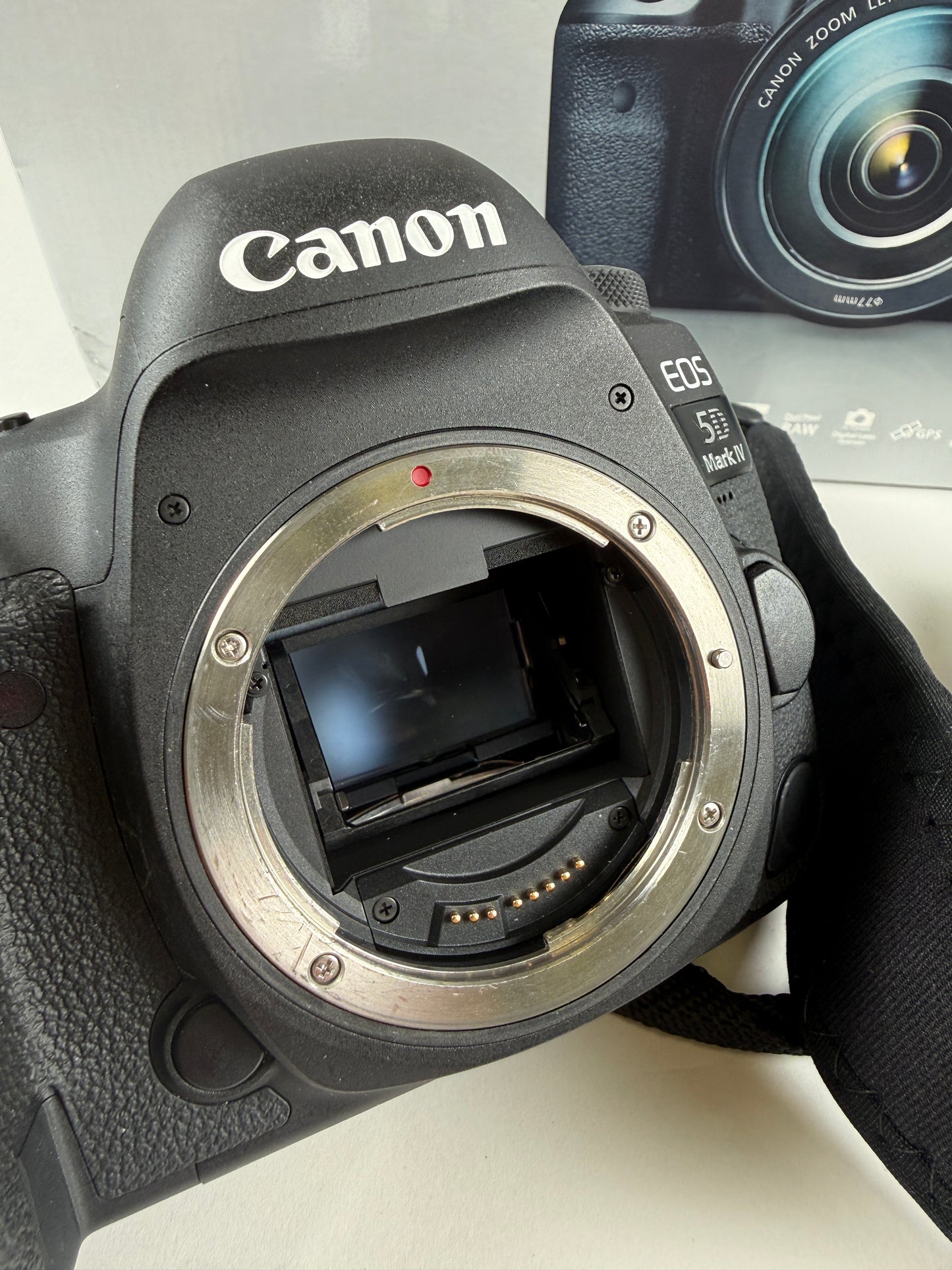 Canon EOS 5D Mark IV 30.4MP Digital SLR Camera Body