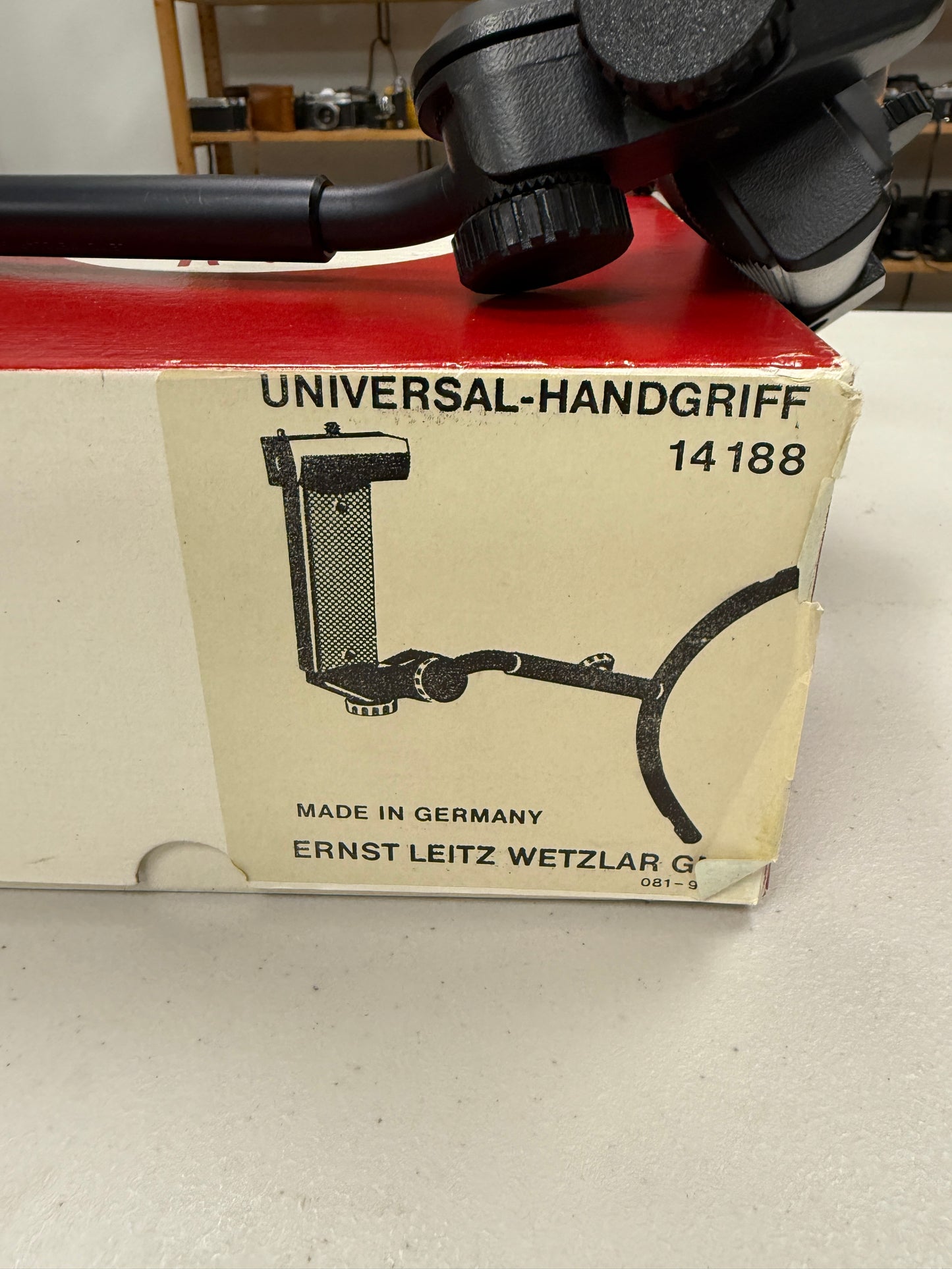 Leica camera Accessory Universal Grip With Shoulder Stock 14188