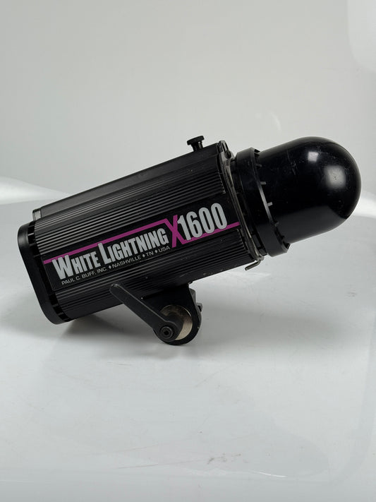 White Lightning X1600 Monolight Studio Flash