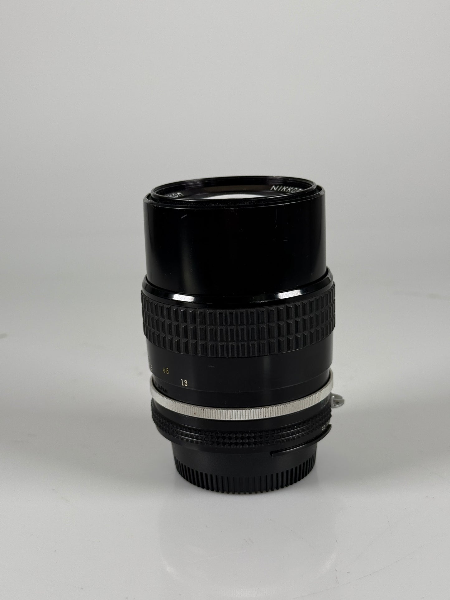 Nikon Nikkor AI 135mm f3.5 Lens MF