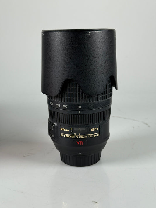 Nikon Nikkor AF-S 70-300mm f4.5-5.6 G ED VR IF Lens AFS