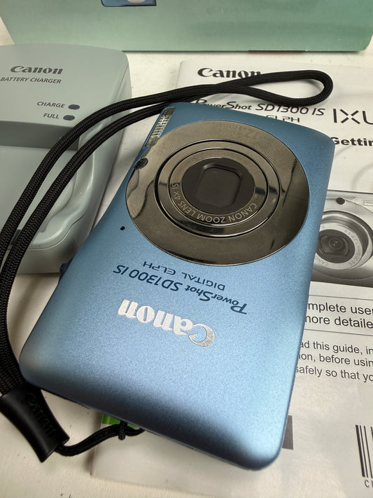 Canon PowerShot SD1300 IS Digital ELPH 12.1 MP Blue